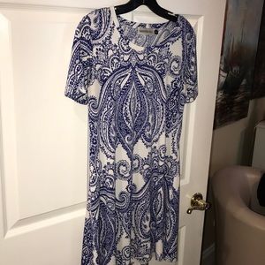 Flowy dress